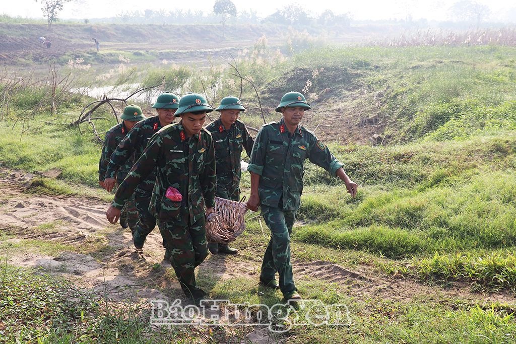 Di dời và hủy nổ thành công một quả bom còn tồn sót sau chiến tranh