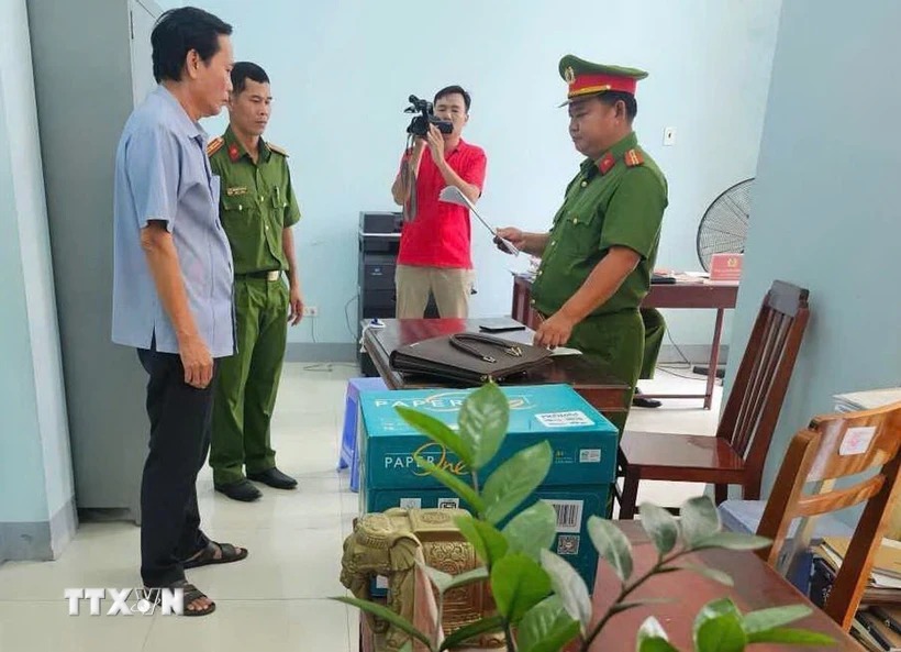 An Giang: Khai trừ ra khỏi Đảng 2 nguyên Phó Chủ tịch UBND thành phố Long Xuyên